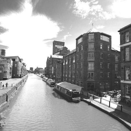 Oyo Approved Serviced Apartments Steam Mill Chester Exteriör bild