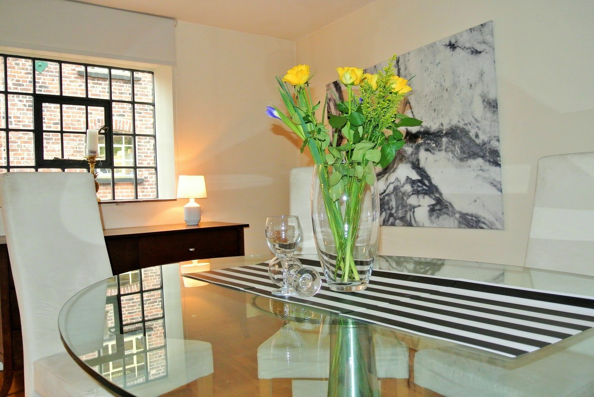 Oyo Approved Serviced Apartments Steam Mill Chester Exteriör bild